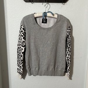 Fox brand sweatshirt